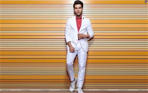 Stylish Rajkummar Rao in a red-white dapper look